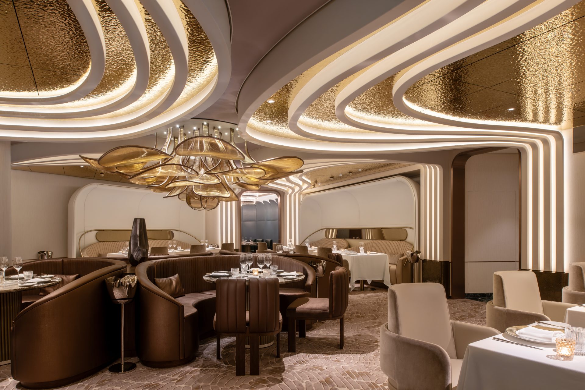 Celebrity Cruises earns Forbes Travel Guide’s first Five-star Rating For A Restaurant At Sea_Le Voyage